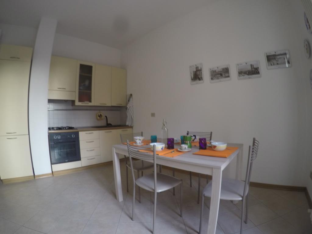 Corner Apartment Болонья Экстерьер фото