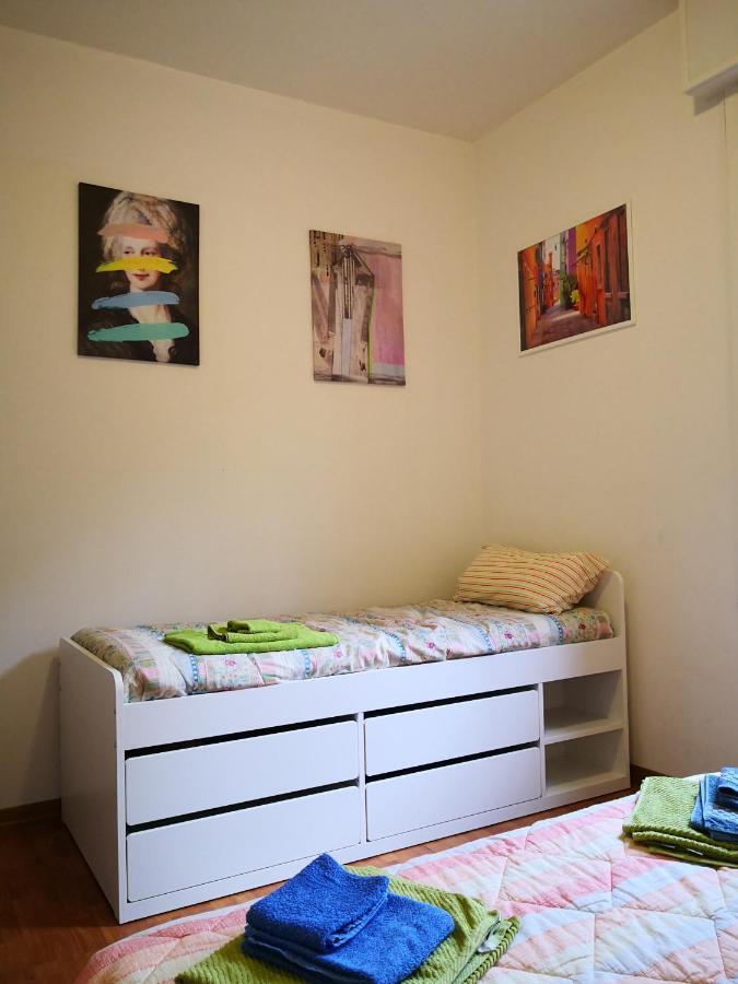 Corner Apartment Болонья Экстерьер фото